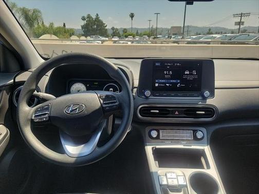 2022 Hyundai KONA EV SEL