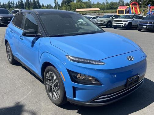 2022 Hyundai KONA EV SEL