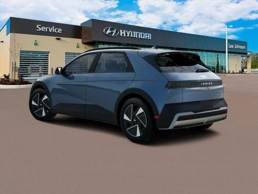 2025 Hyundai IONIQ 5 SEL