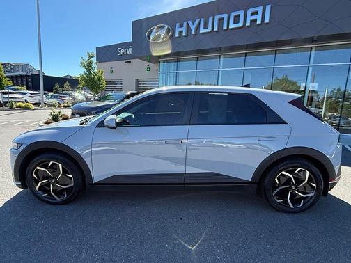 Cyber Gray 2024 Hyundai IONIQ 5 SEL