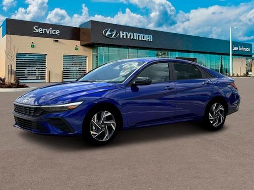 2025 Hyundai ELANTRA Sport