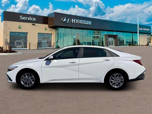 2026 Hyundai ELANTRA HEV Blue