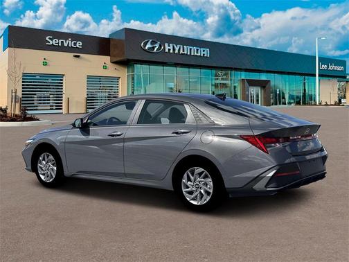 2026 Hyundai ELANTRA HEV Blue