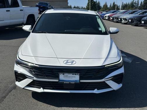 2024 Hyundai ELANTRA HEV Limited