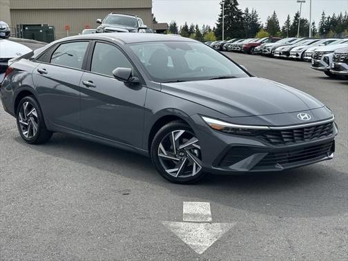 2025 Hyundai ELANTRA Sport