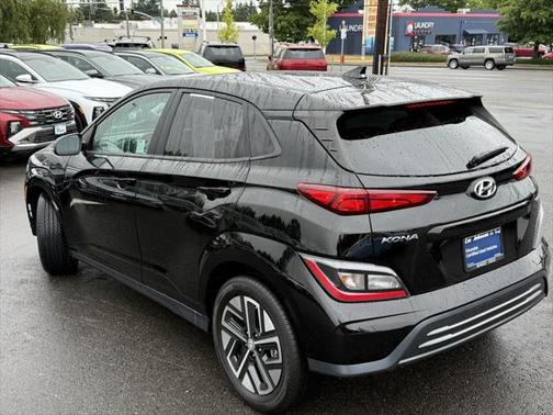 2022 Hyundai KONA EV SEL