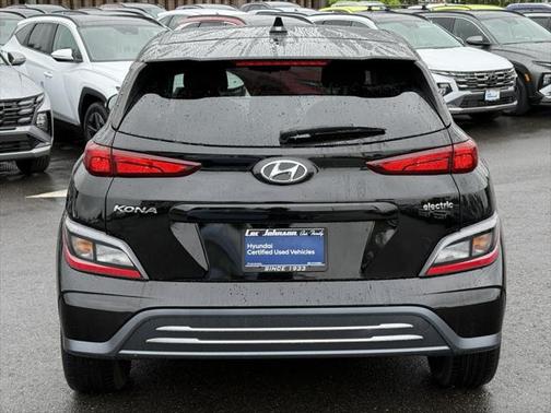 2022 Hyundai KONA EV SEL