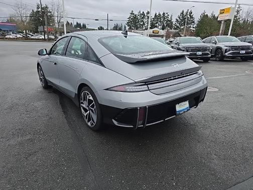 2025 Hyundai IONIQ 6 Limited