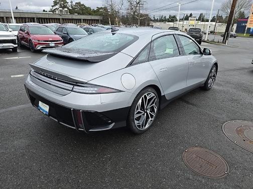 2025 Hyundai IONIQ 6 Limited