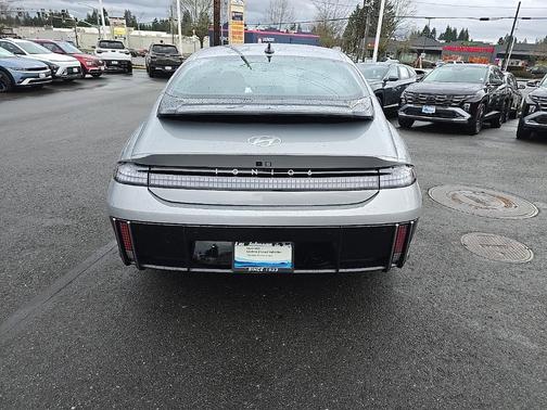 2025 Hyundai IONIQ 6 Limited