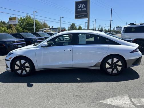 2025 Hyundai IONIQ 6 SE