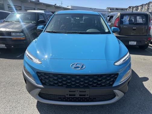 2023 Hyundai KONA SE