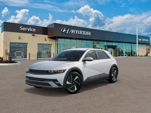 2025 Hyundai IONIQ 5 SE
