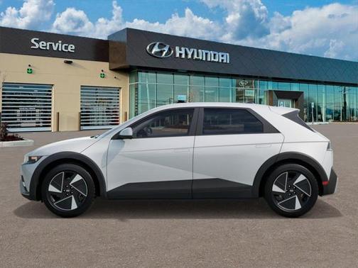 2025 Hyundai IONIQ 5 SE