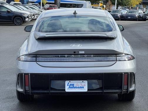 2025 Hyundai IONIQ 6 SE