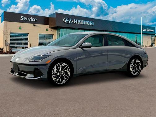 2025 Hyundai IONIQ 6 SEL