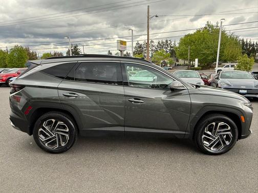 Amazon Gray 2026 Hyundai TUCSON Hybrid Limited