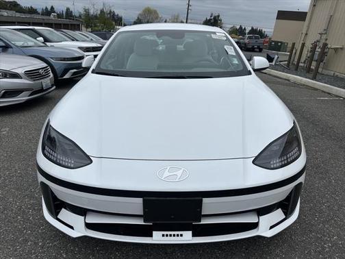 2024 Hyundai IONIQ 6 SE