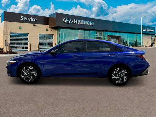 2025 Hyundai ELANTRA Sport