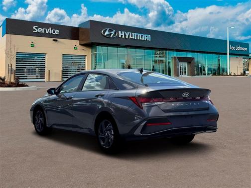 2026 Hyundai ELANTRA Sport