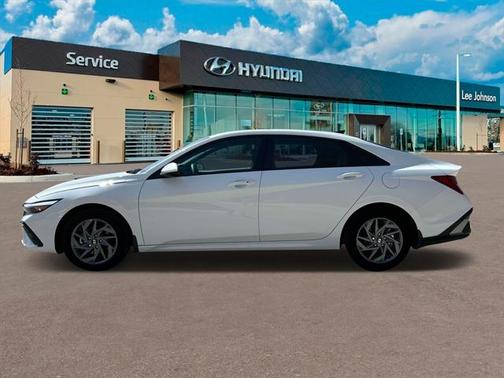 2025 Hyundai ELANTRA HEV Blue