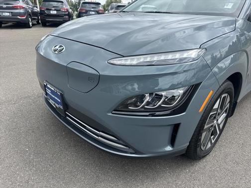 2022 Hyundai KONA EV Limited