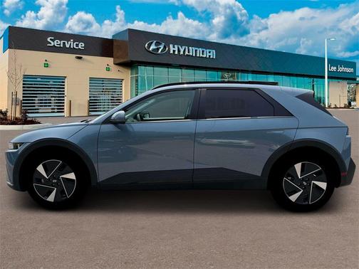 2025 Hyundai IONIQ 5 SEL