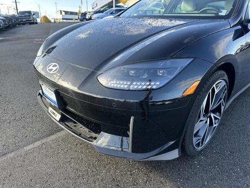 2023 Hyundai IONIQ 6 SEL
