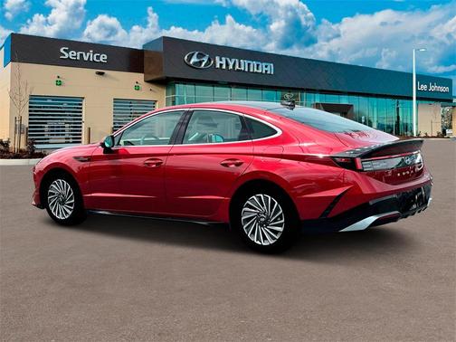 2025 Hyundai SONATA Hybrid Limited