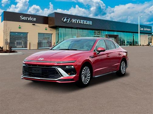 2025 Hyundai SONATA Hybrid Limited
