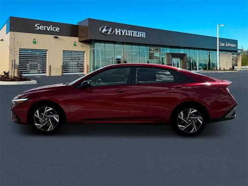2025 Hyundai ELANTRA Sport