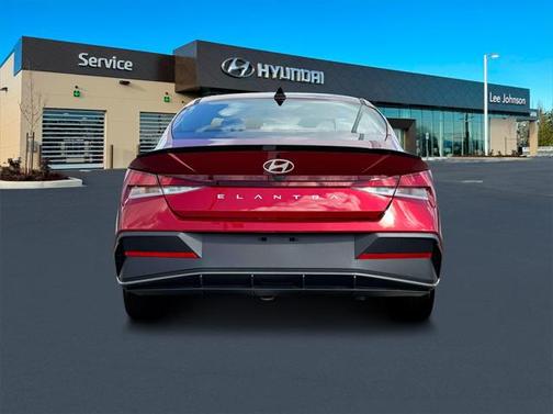 2025 Hyundai ELANTRA Sport
