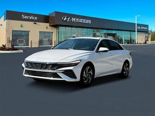 2025 Hyundai ELANTRA Limited