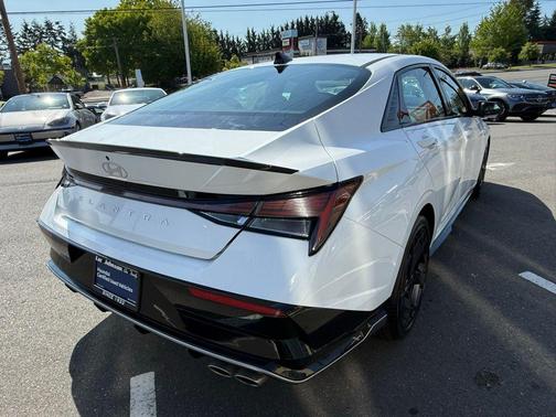 Atlas White 2025 Hyundai ELANTRA N Line