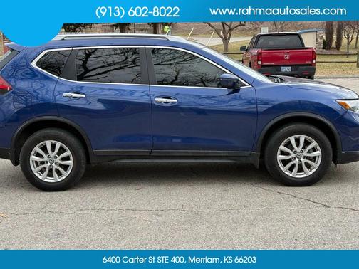 2017 Nissan Rogue SV