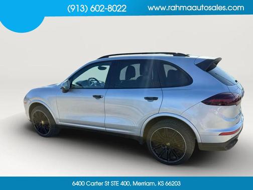 2018 Porsche Cayenne Platinum Edition