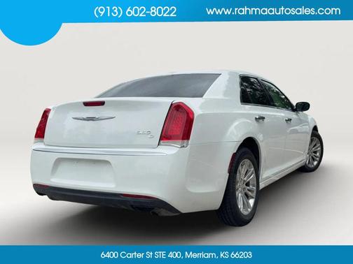 2017 Chrysler 300C Base