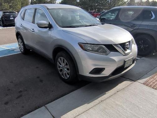 2015 Nissan Rogue S
