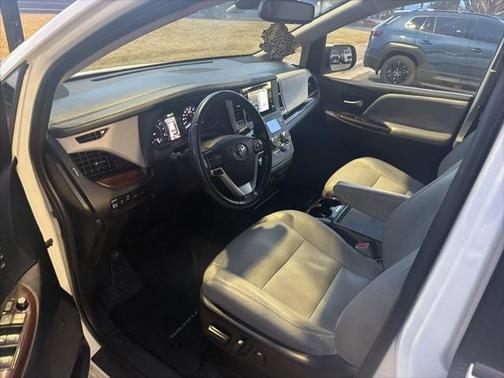 2020 Toyota Sienna Limited