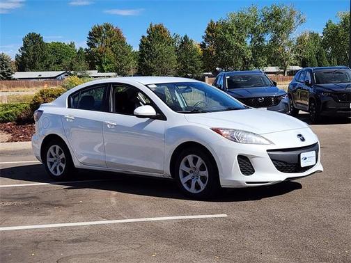2013 Mazda Mazda3 i SV