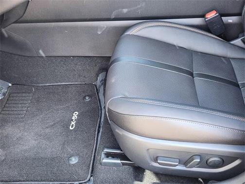 2026 Mazda CX-50 Premium