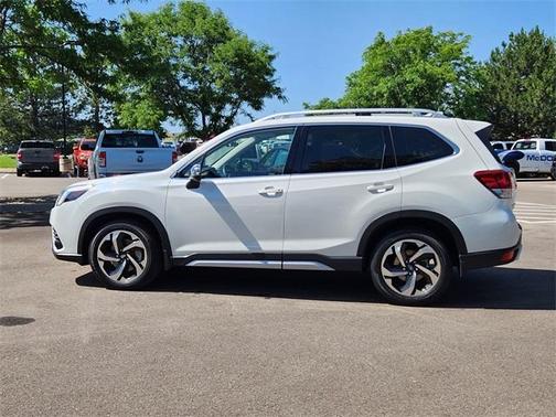 2022 Subaru Forester 2.5i Touring