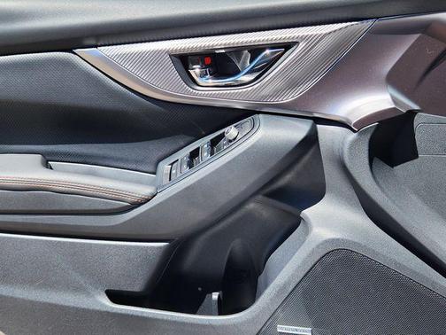 Ice Silver Metallic 2023 Subaru Crosstrek Limited
