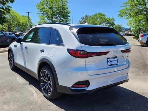 2025 Mazda CX-70 PHEV Premium Package