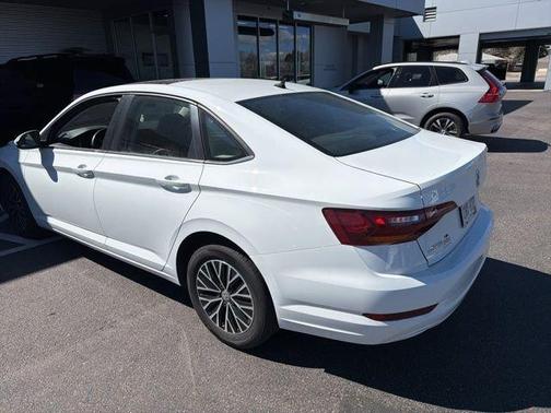 Pure White 2019 Volkswagen Jetta 1.4T SE
