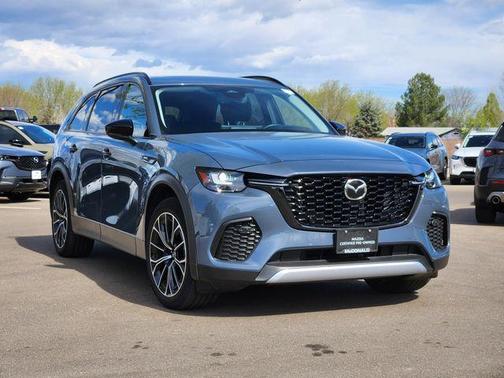 Polymetal Gray Metallic 2025 Mazda CX-70 PR