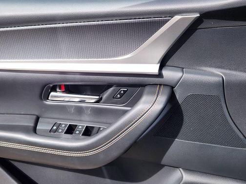 Polymetal Gray Metallic 2025 Mazda CX-70 PR