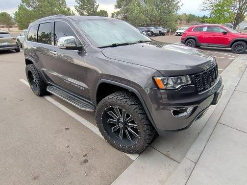 Granite Crystal Clearcoat Metallic 2020 Jeep Grand Cherokee Limited