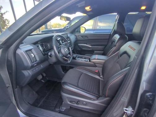 2023 Nissan Pathfinder Rock Creek