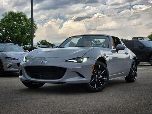 Aero Gray Metallic 2026 Mazda MX-5 Miata Grand Touring